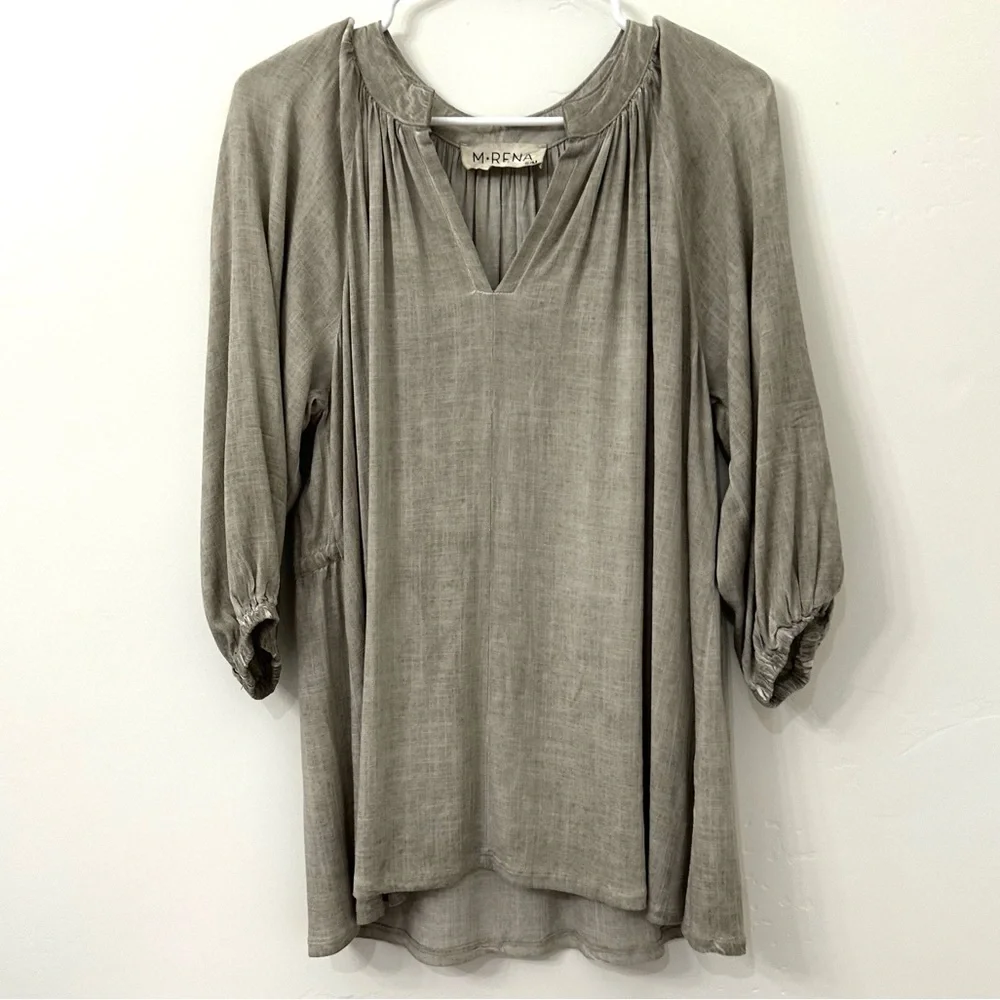 M. Rena Cinched Back Ruched Blouse V-neck size S/M - Picture 4 of 13